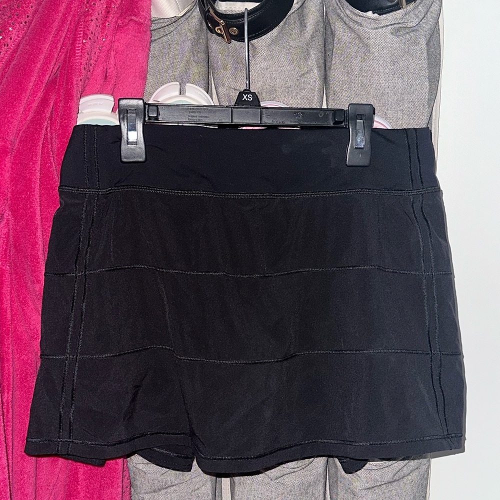 Lululemon Black Pace Rival Skirt